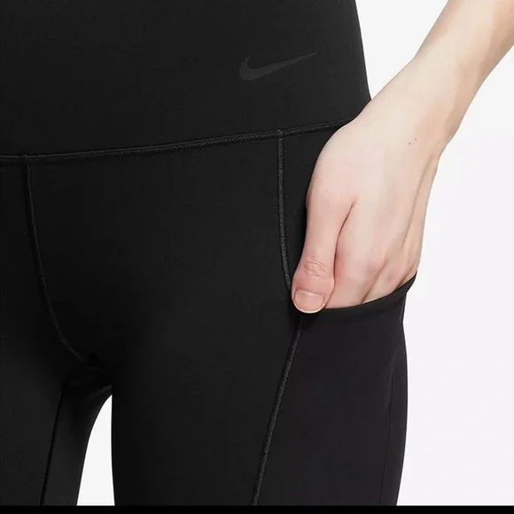 NWOT Nike Universal Dri-Fit 7/8 Leggings- Medium - Picture 2 of 10